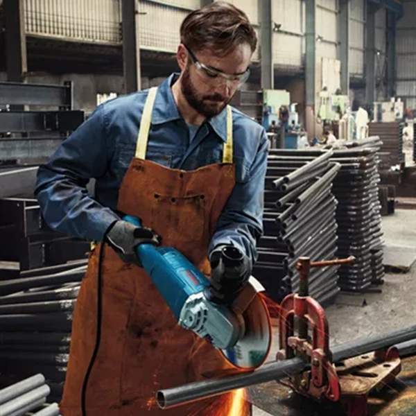 Bosch Professional Taşlama Makinesi